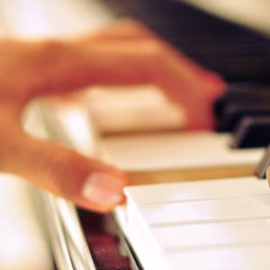 中文AV免费一区二区三区
